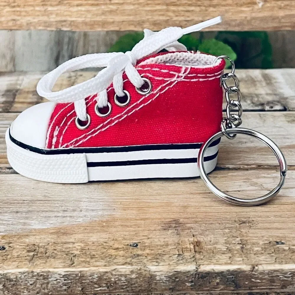 NWT  Gorgeous Red Sneaker Key holder Keyring Keychain